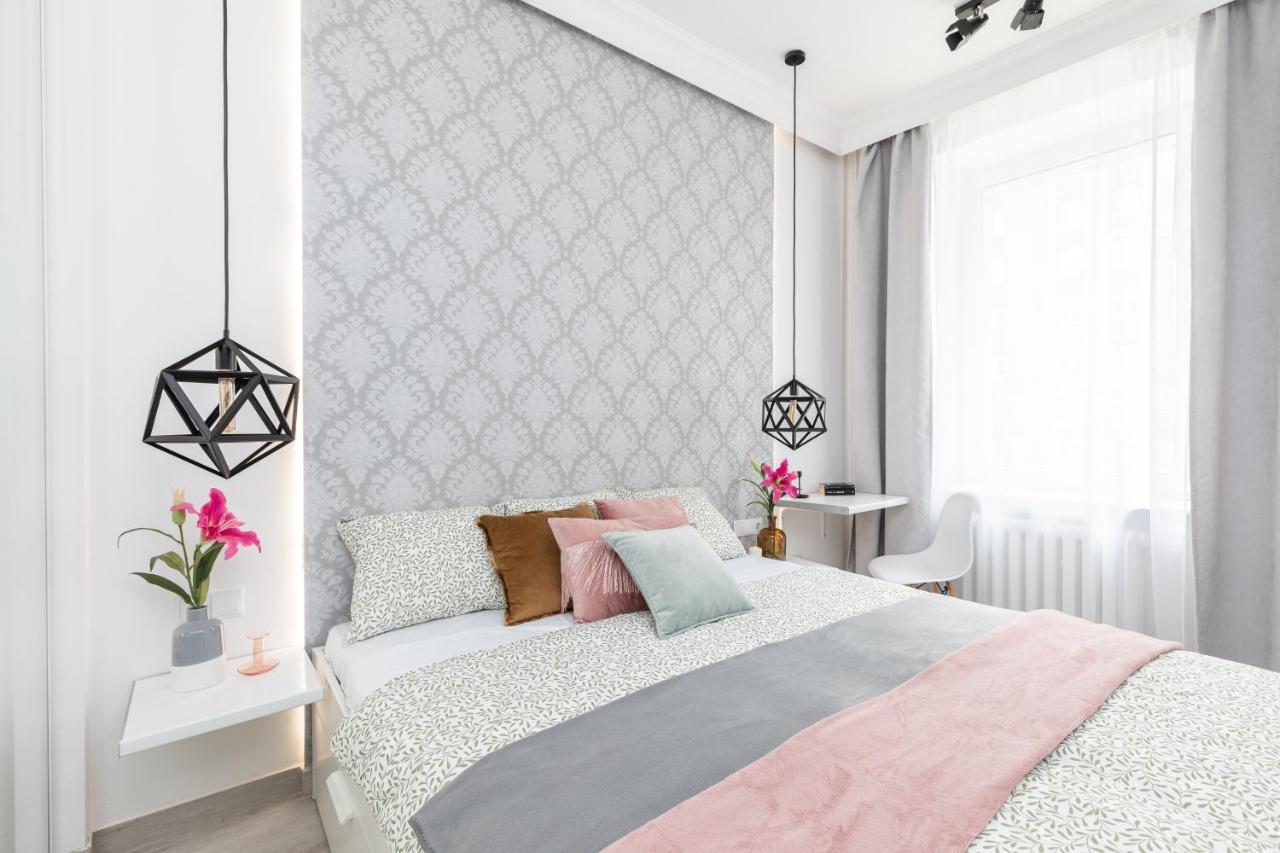 Superapart Chmielna 73A, City Center Varşova Dış mekan fotoğraf